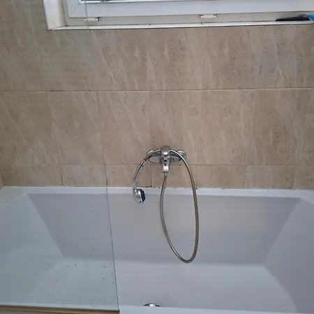 Next To New Hospital Апартаменты